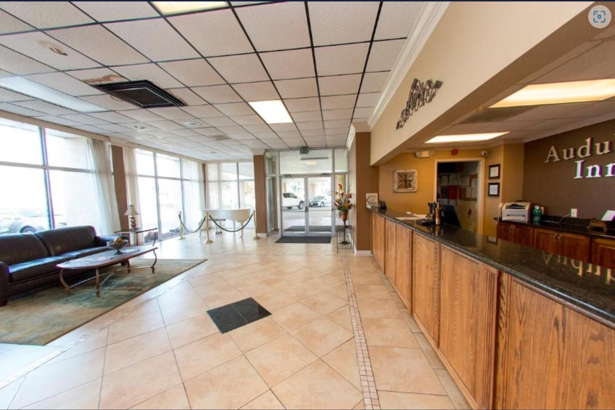 Oyo Hotel Audubon Baton Rouge Port Allen I-10 Exterior photo